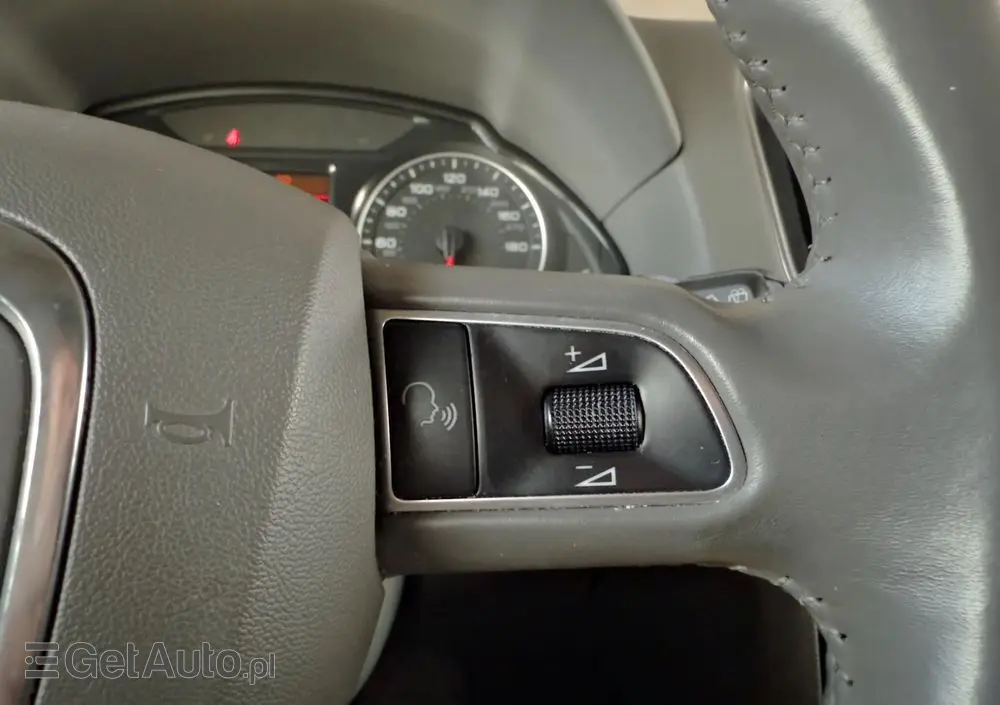 AUDI Q5 2.0 TFSI quattro tiptronic