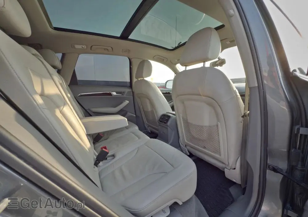 AUDI Q5 2.0 TFSI quattro tiptronic