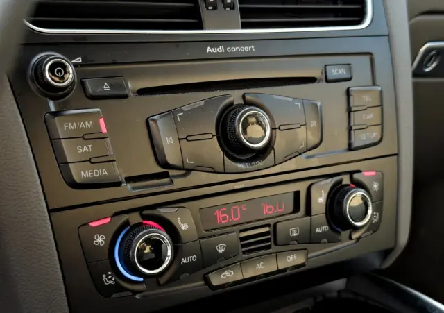 AUDI Q5 2.0 TFSI quattro tiptronic