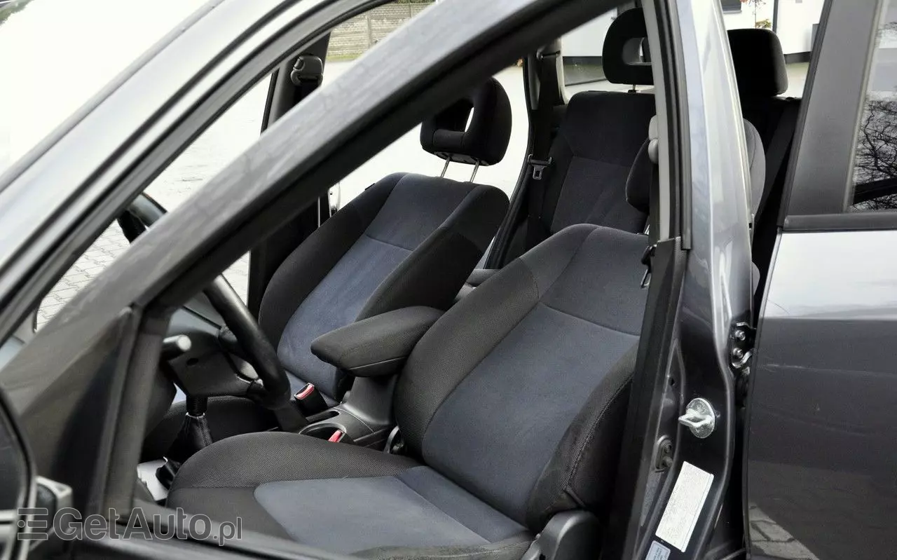 MITSUBISHI Outlander 2.0 2WD Invite