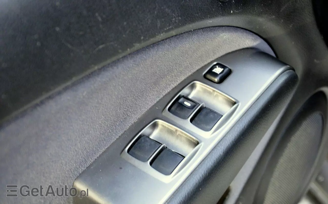 MITSUBISHI Outlander 2.0 2WD Invite