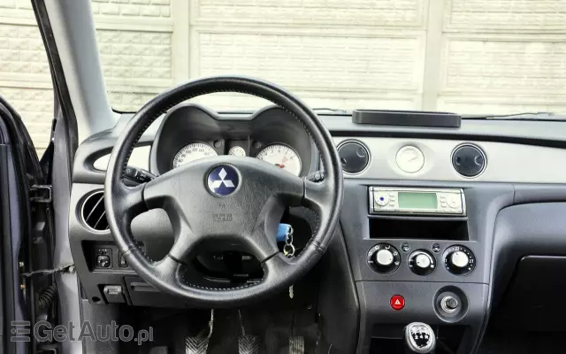 MITSUBISHI Outlander 2.0 2WD Invite