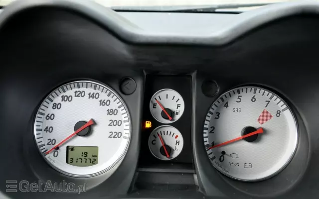 MITSUBISHI Outlander 2.0 2WD Invite