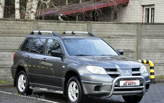 MITSUBISHI Outlander 2.0 2WD Invite