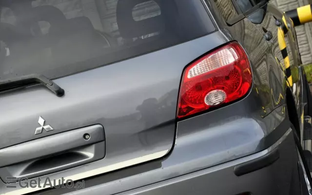 MITSUBISHI Outlander 2.0 2WD Invite