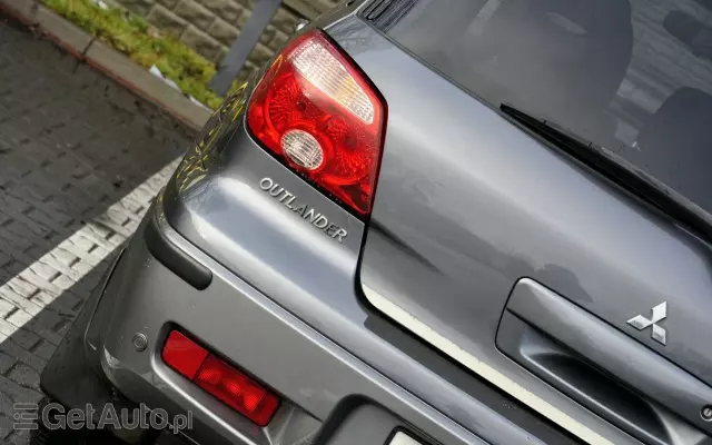 MITSUBISHI Outlander 2.0 2WD Invite
