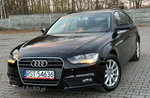 AUDI A4 