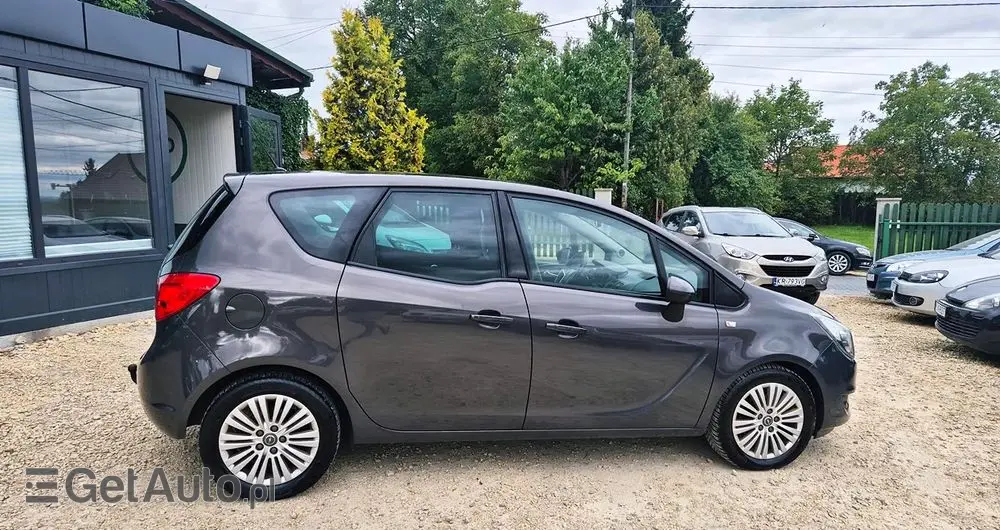 OPEL Meriva 1.4 T Cosmo