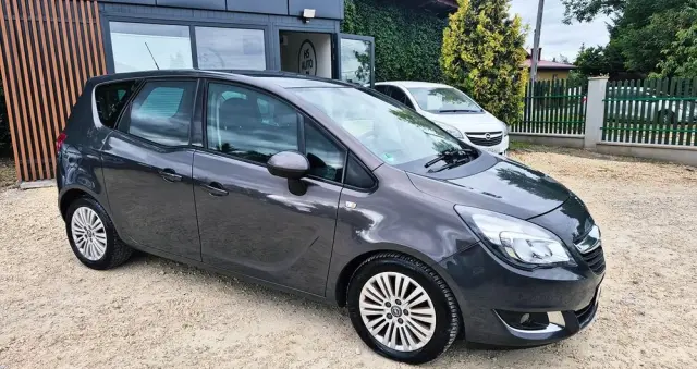 OPEL Meriva 1.4 T Cosmo