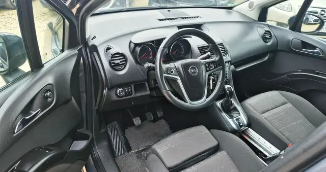 OPEL Meriva 1.4 T Cosmo