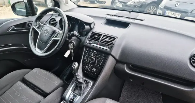 OPEL Meriva 1.4 T Cosmo