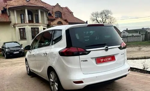 OPEL Zafira 