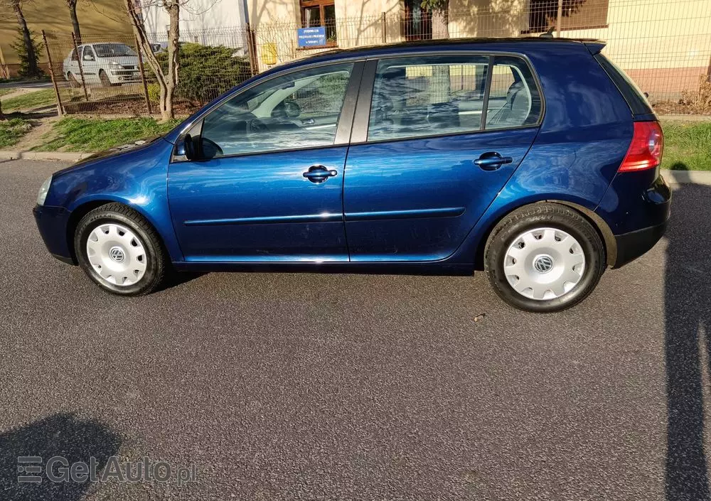 VOLKSWAGEN Golf 1.9 TDI Sportline