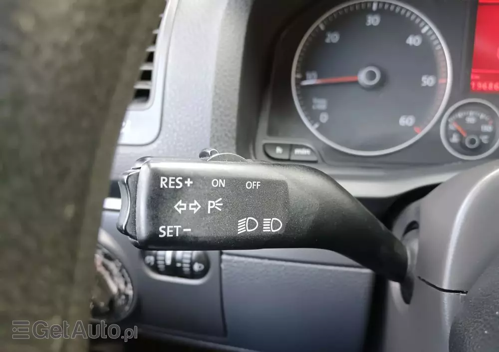 VOLKSWAGEN Golf 1.9 TDI Sportline