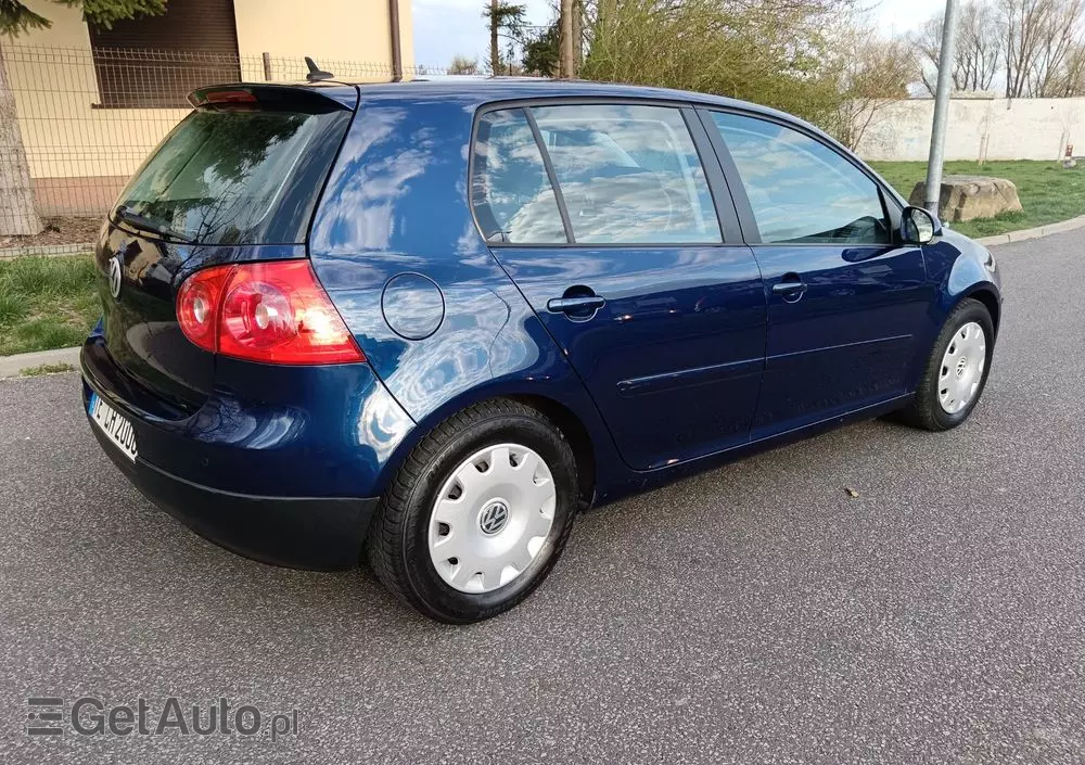 VOLKSWAGEN Golf 1.9 TDI Sportline