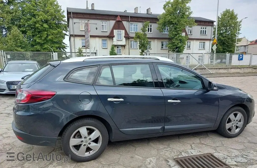 RENAULT Megane 