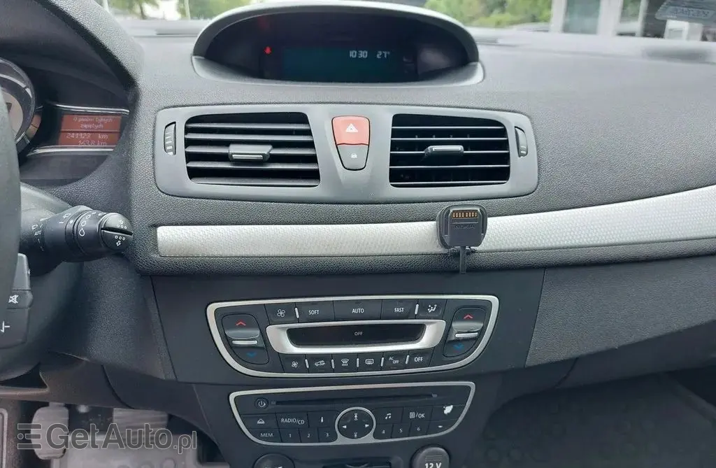 RENAULT Megane 