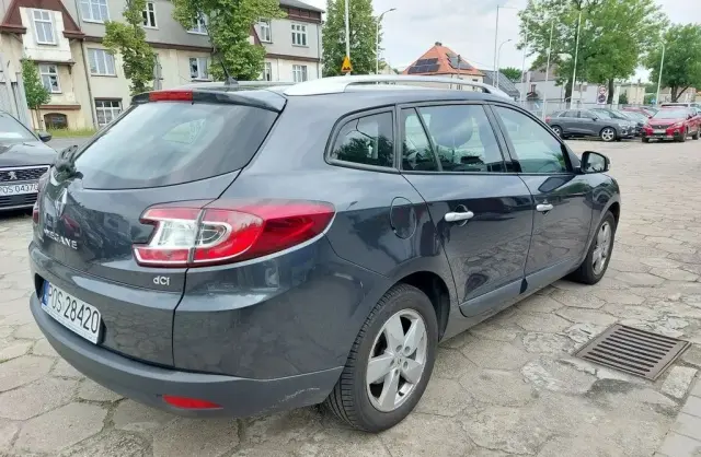 RENAULT Megane 