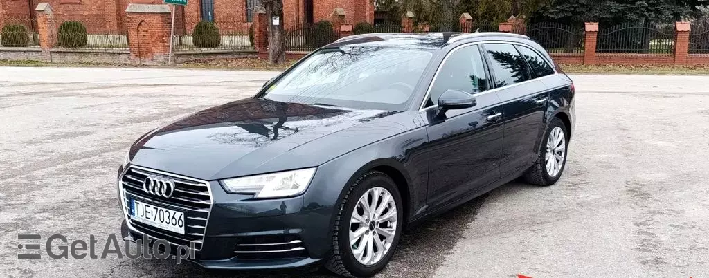 AUDI A4 