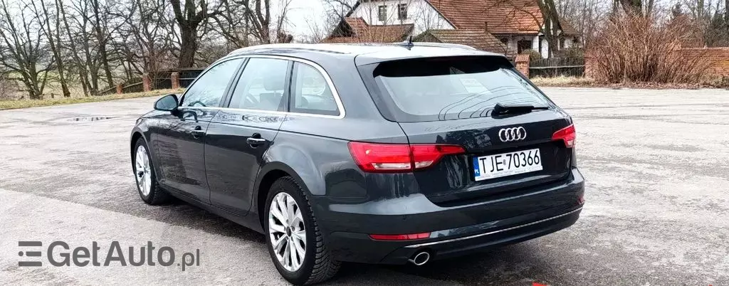 AUDI A4 