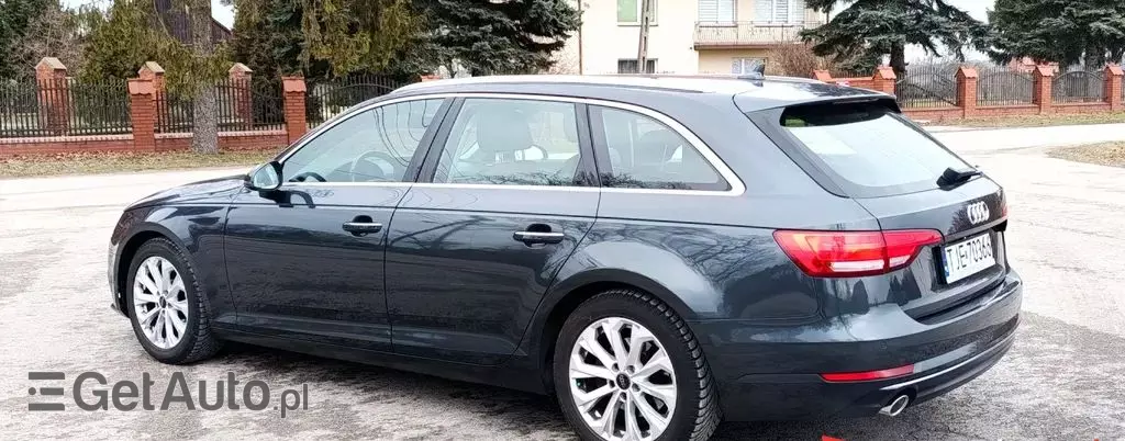 AUDI A4 