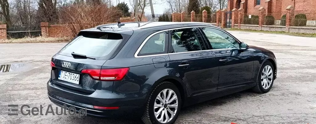 AUDI A4 