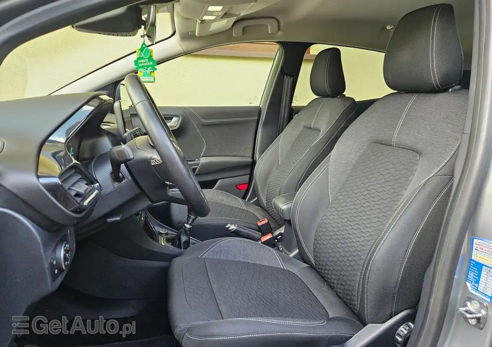 FORD Puma 1.0 EcoBoost Hybrid TITANIUM DESIGN