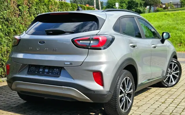 FORD Puma 1.0 EcoBoost Hybrid TITANIUM DESIGN