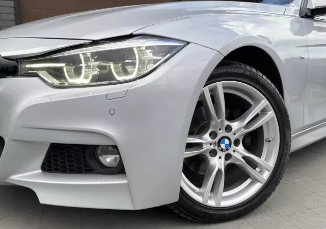 BMW Seria 3 320d xDrive M Sport