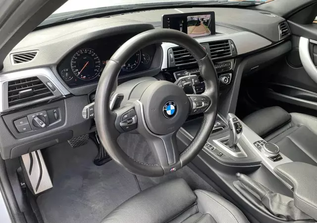 BMW Seria 3 320d xDrive M Sport