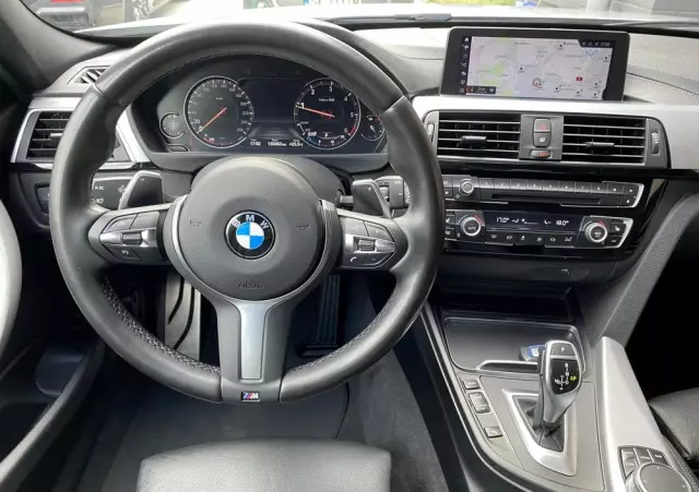 BMW Seria 3 320d xDrive M Sport