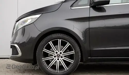 MERCEDES-BENZ Klasa V 