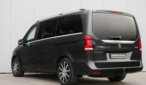 MERCEDES-BENZ Klasa V 