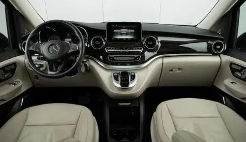 MERCEDES-BENZ Klasa V 