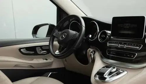 MERCEDES-BENZ Klasa V 