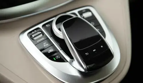 MERCEDES-BENZ Klasa V 