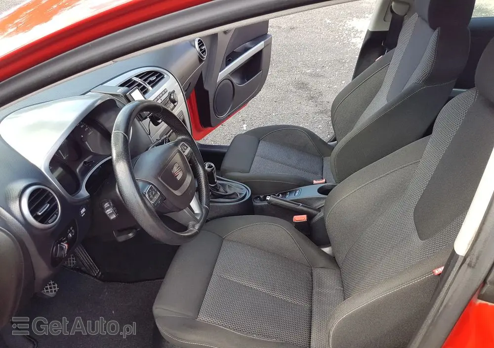 SEAT Leon 2.0 TDI DPF Sport