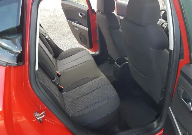 SEAT Leon 2.0 TDI DPF Sport