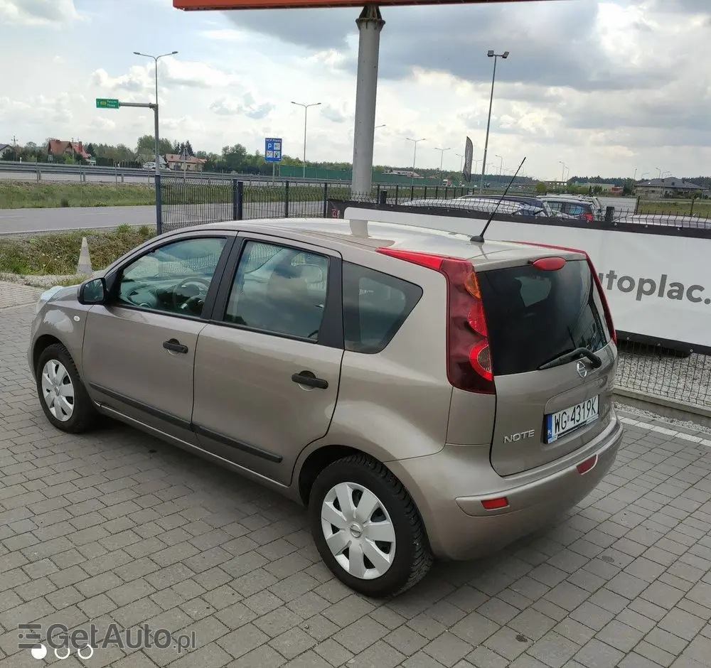 NISSAN Note 