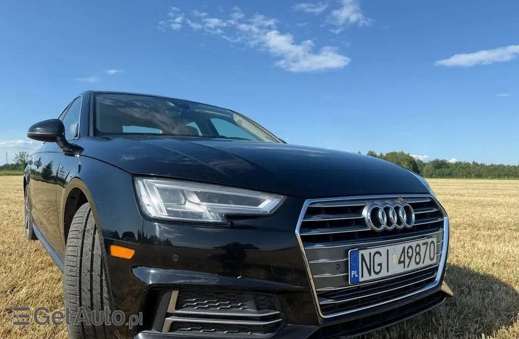 AUDI A4 