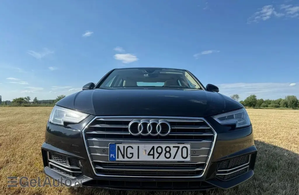 AUDI A4 