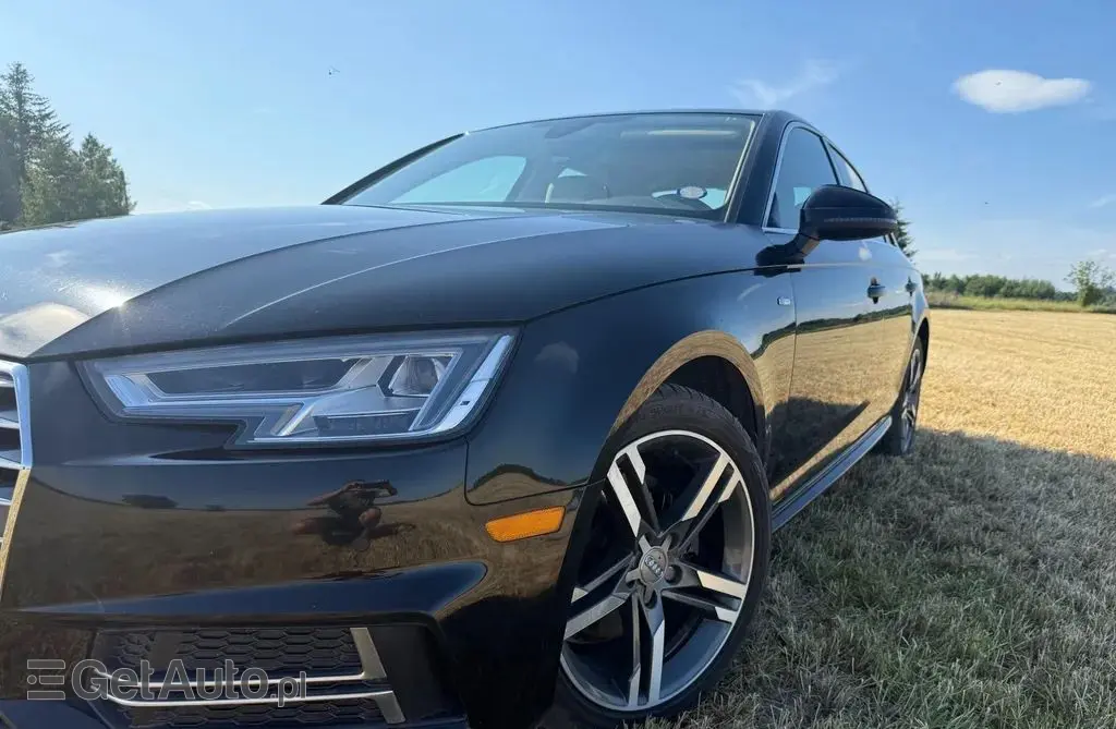 AUDI A4 