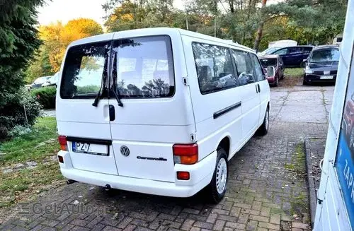 VOLKSWAGEN Caravelle 