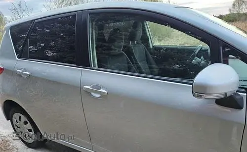 TOYOTA Verso-S 