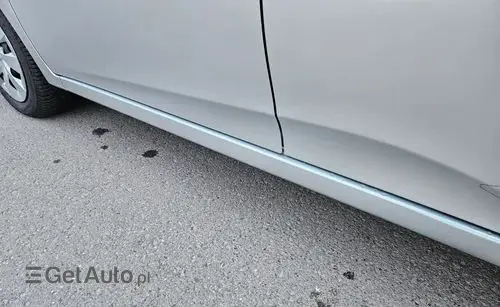 TOYOTA Verso-S 