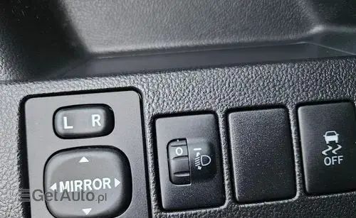 TOYOTA Verso-S 