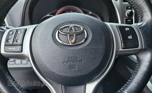 TOYOTA Verso-S 