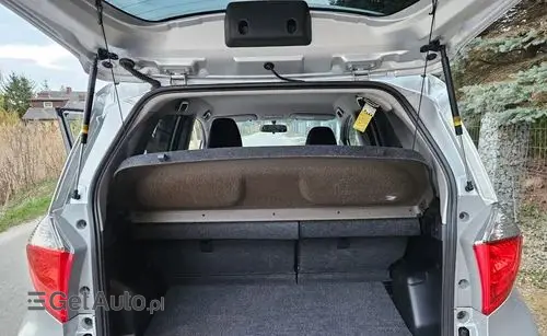 TOYOTA Verso-S 