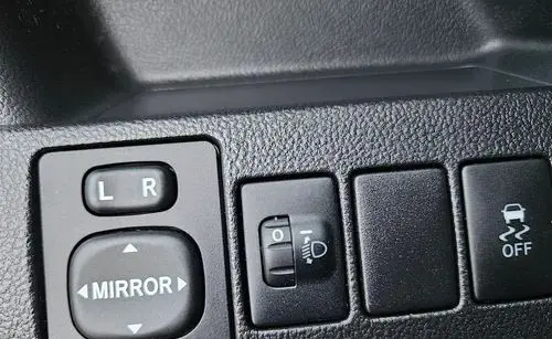 TOYOTA Verso-S 
