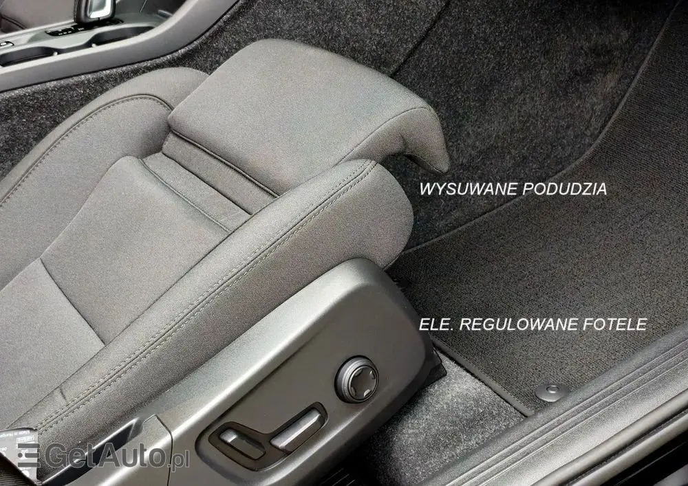 VOLVO XC 40 T3 Geartronic Momentum Pro